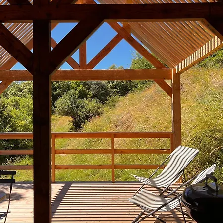 Les Cabannes Cevenoles *